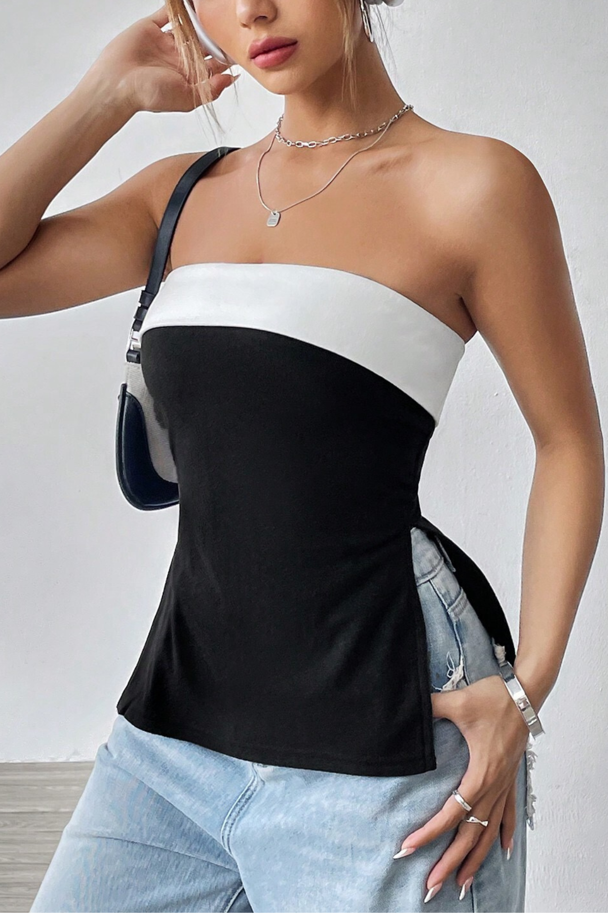 Tessa Black White Color Block Slim Fit Asymmetrical Hem Tube Top Avalabel