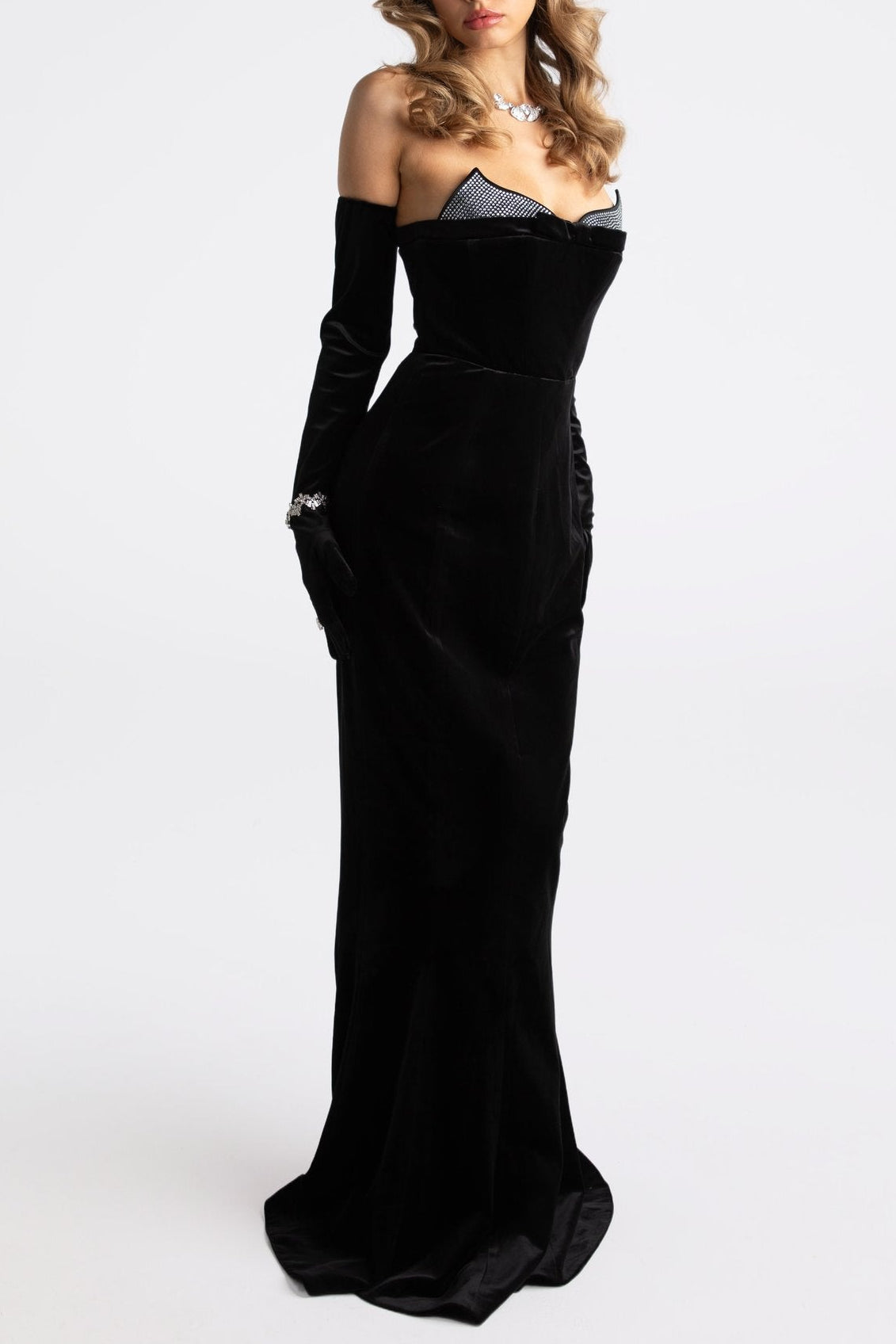 Ellen High Slit Velvet Strapless Maxi Dress in Black Avalabel