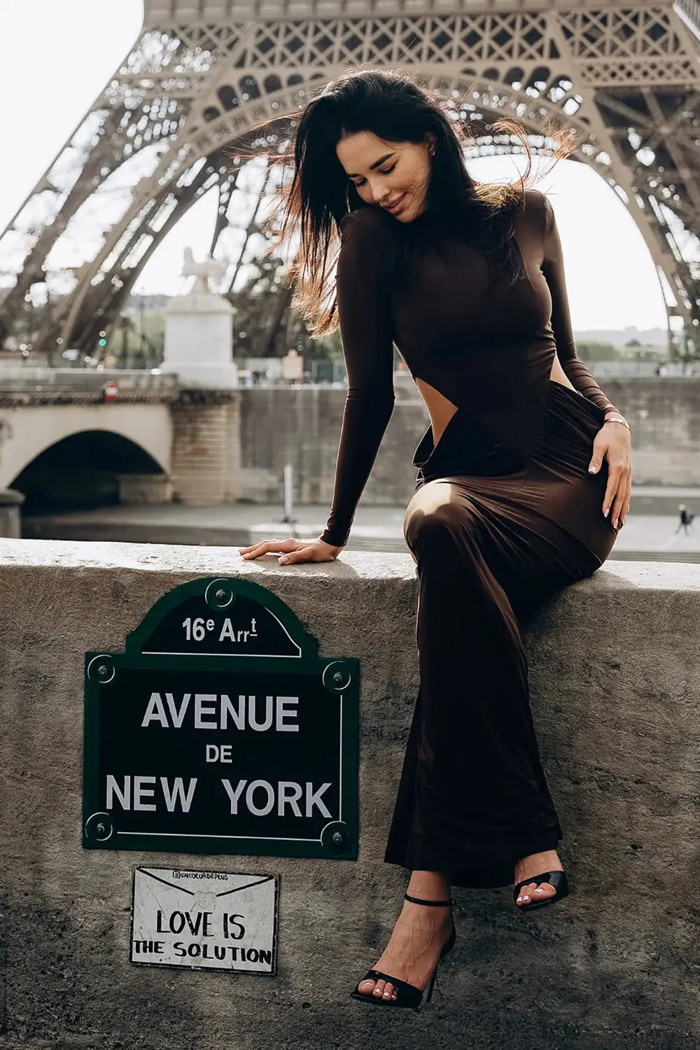 jacqueline Turtleneck Long Sleeve Cutout bodycon Gown in brown Avalabel