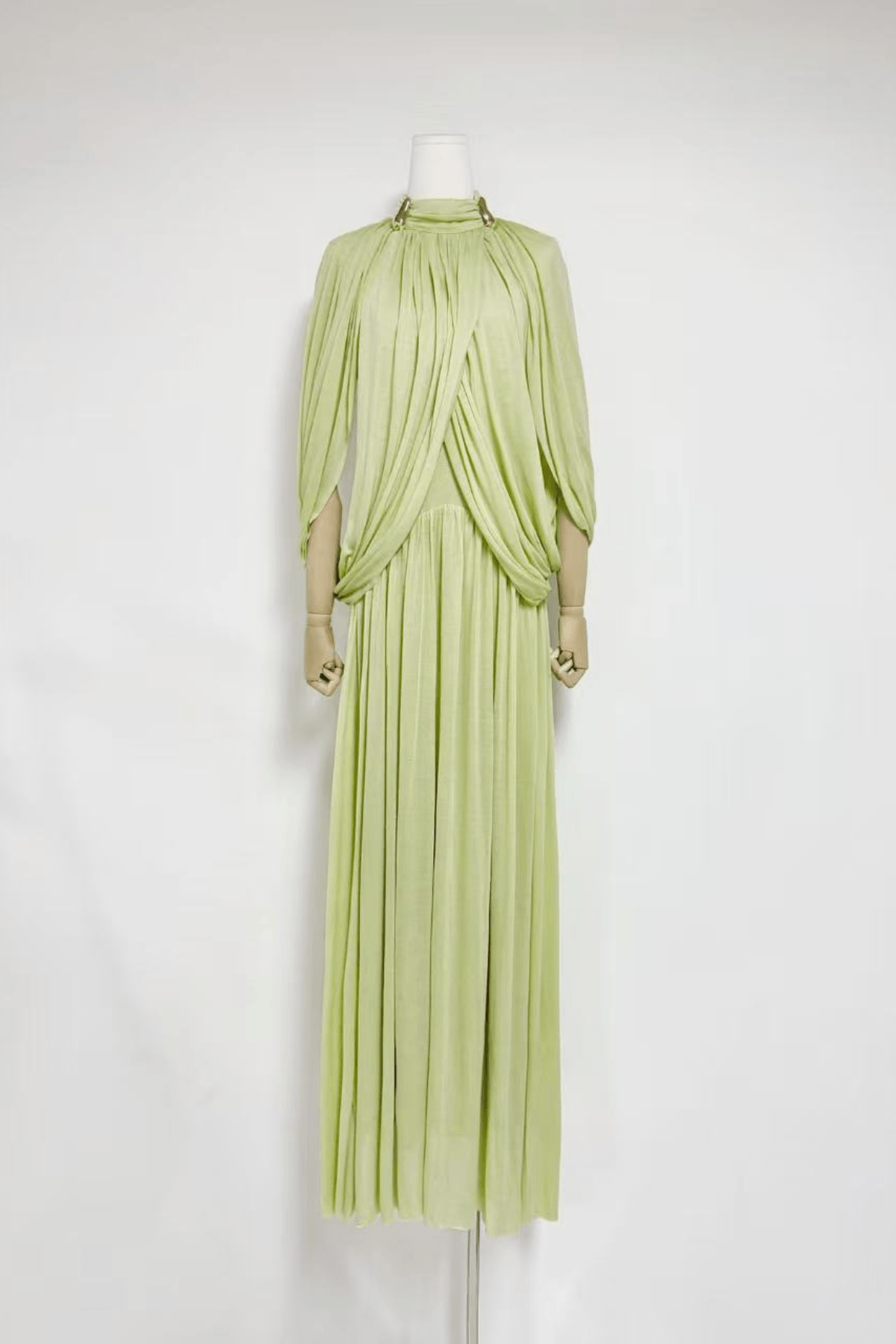 Alice Green Cape Sleeve Pleated Maxi Dress Avalabel