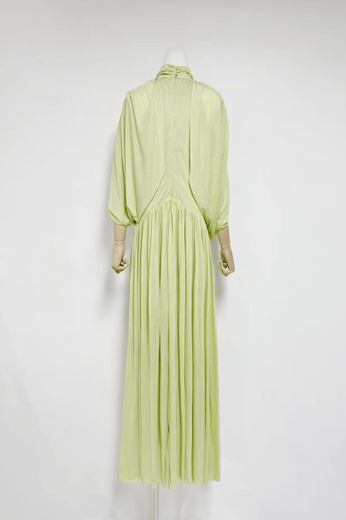 Alice Green Cape Sleeve Pleated Maxi Dress Avalabel