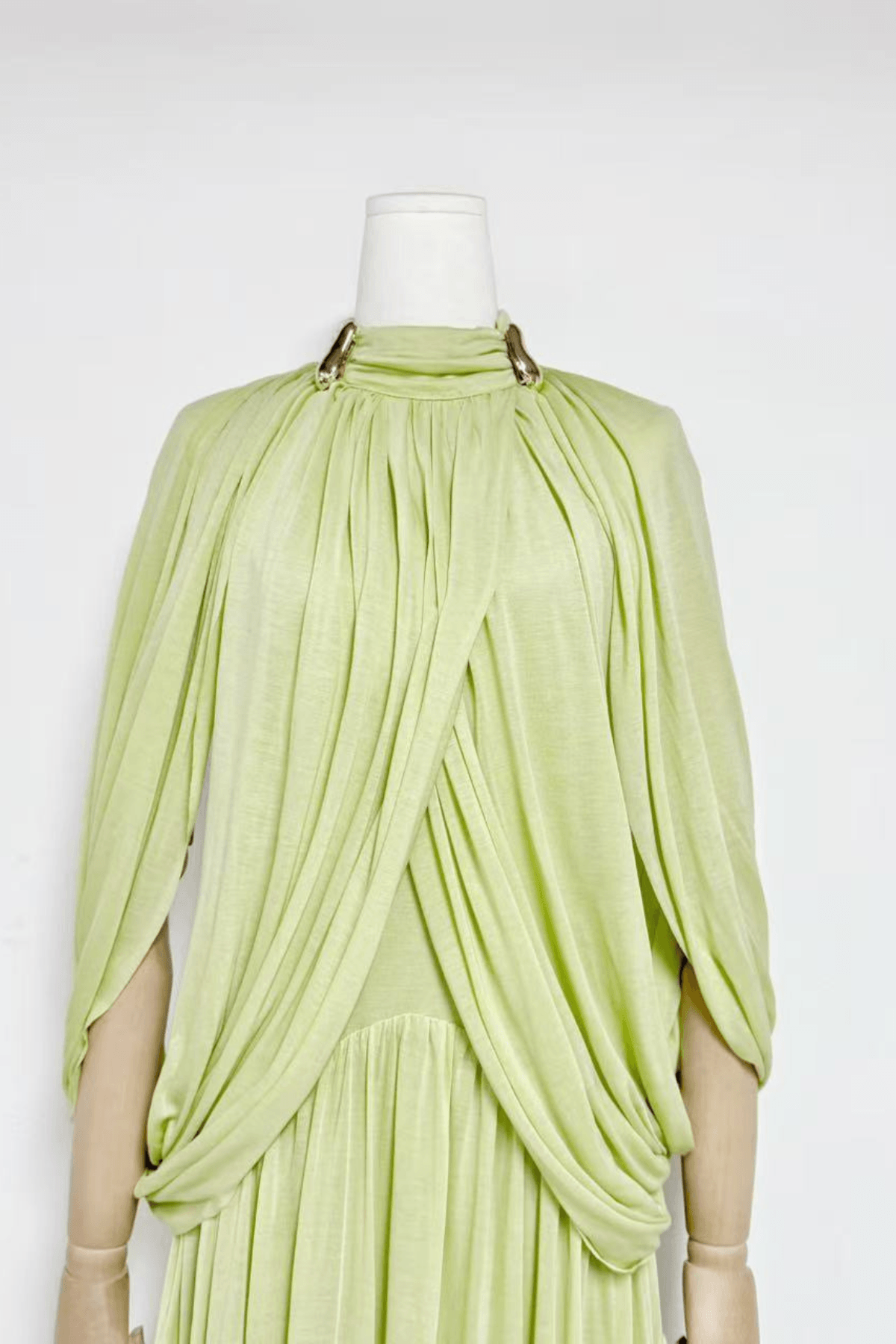 Alice Green Cape Sleeve Pleated Maxi Dress Avalabel