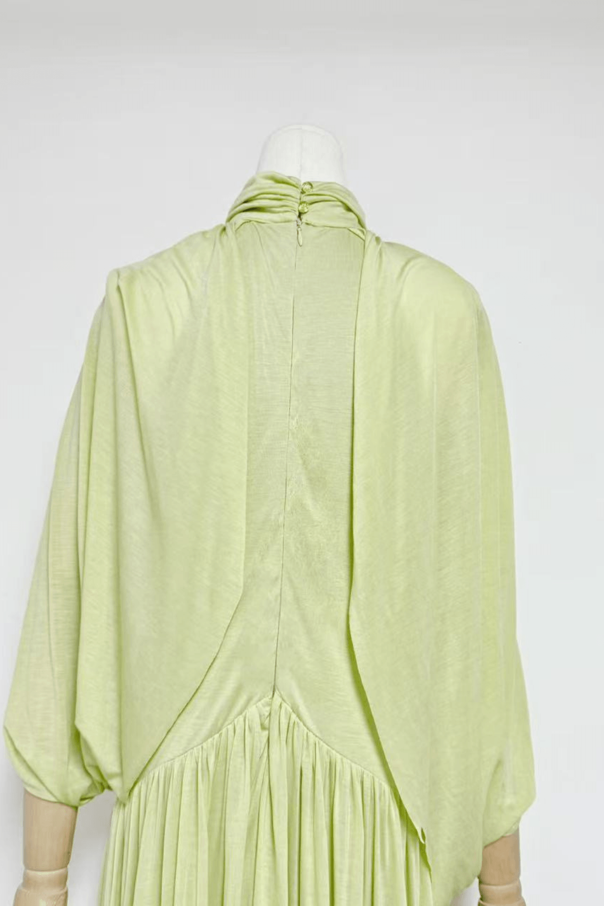 Alice Green Cape Sleeve Pleated Maxi Dress Avalabel