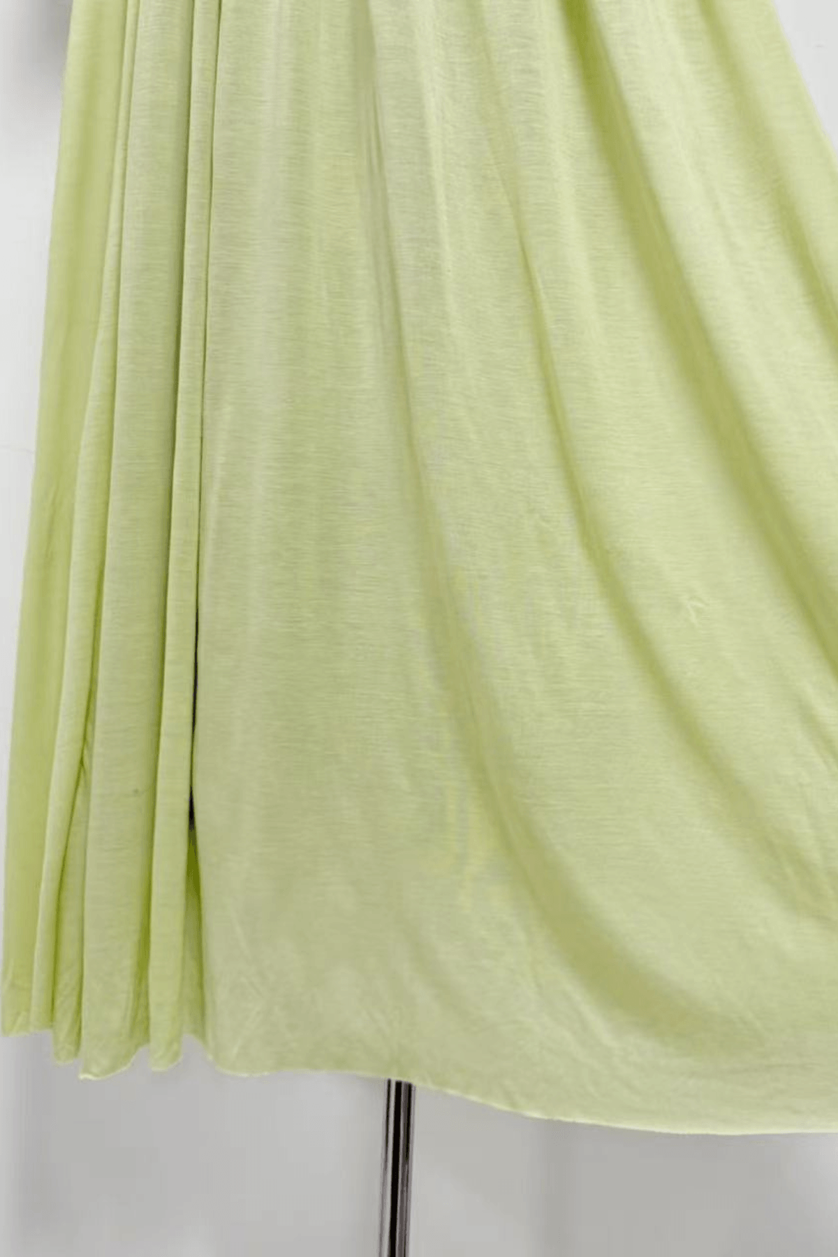 Alice Green Cape Sleeve Pleated Maxi Dress Avalabel