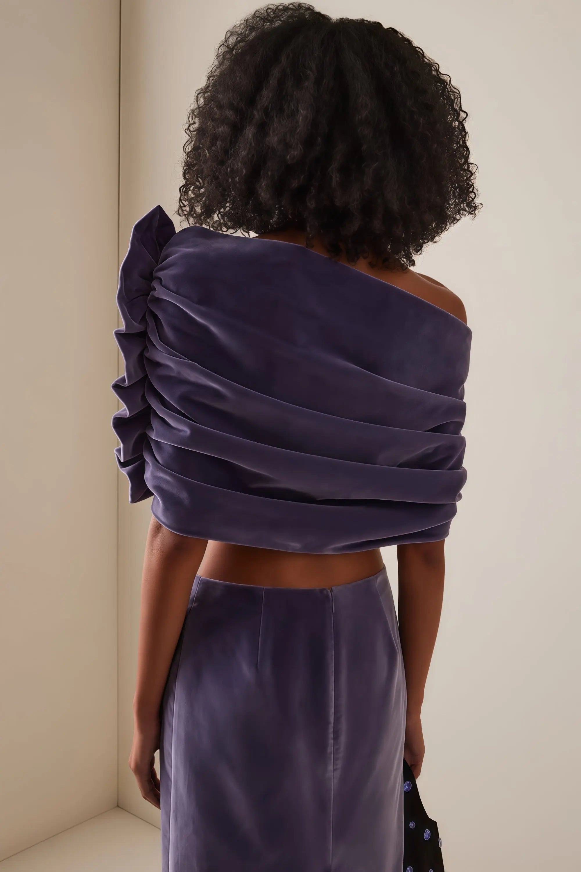 purple Asymmetrical cropped top velvet skirt two-piece set Avalabel
