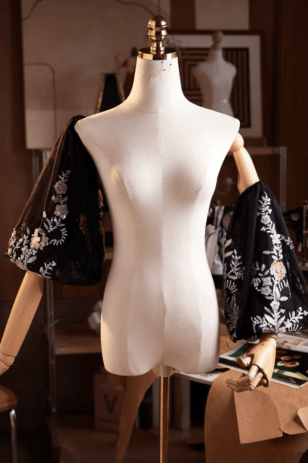 Black Floral Embroidered Detachable Puff Sleeves Avalabel