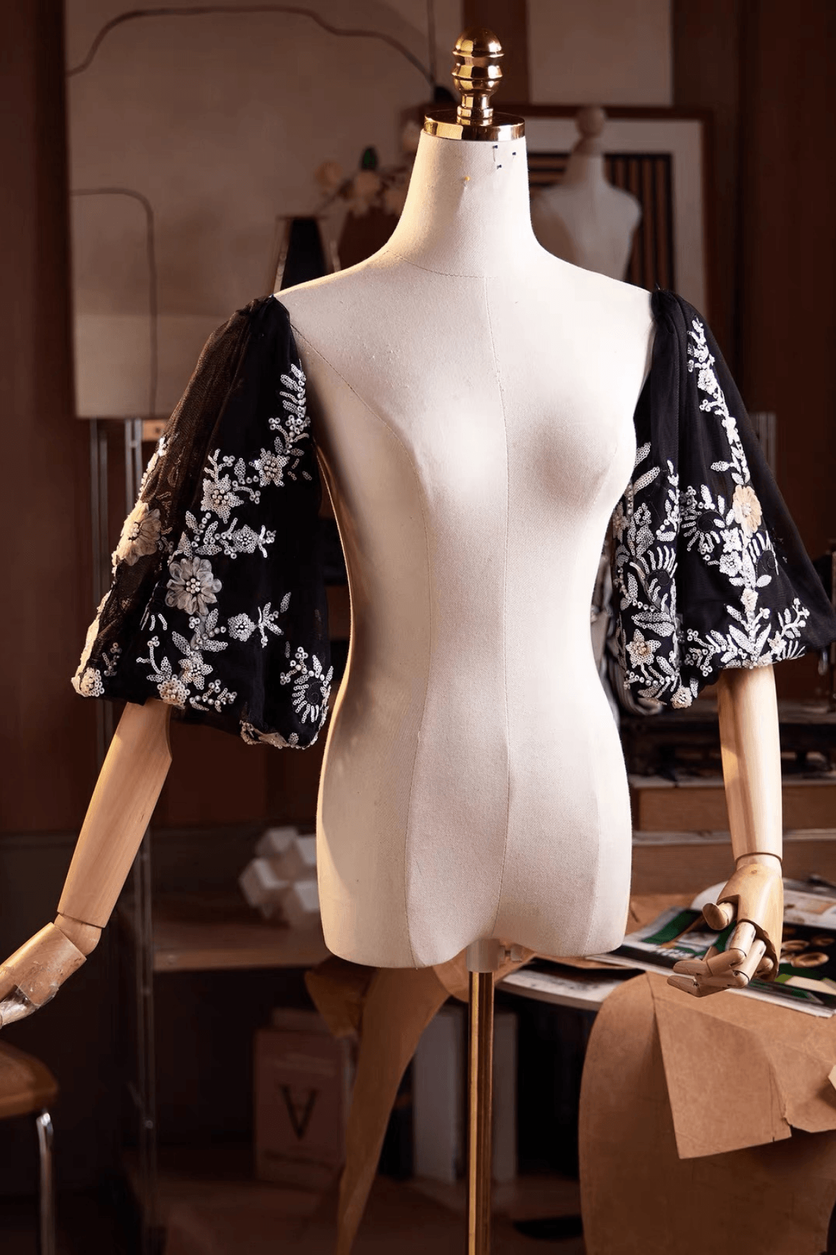 Black Floral Embroidered Detachable Puff Sleeves Avalabel