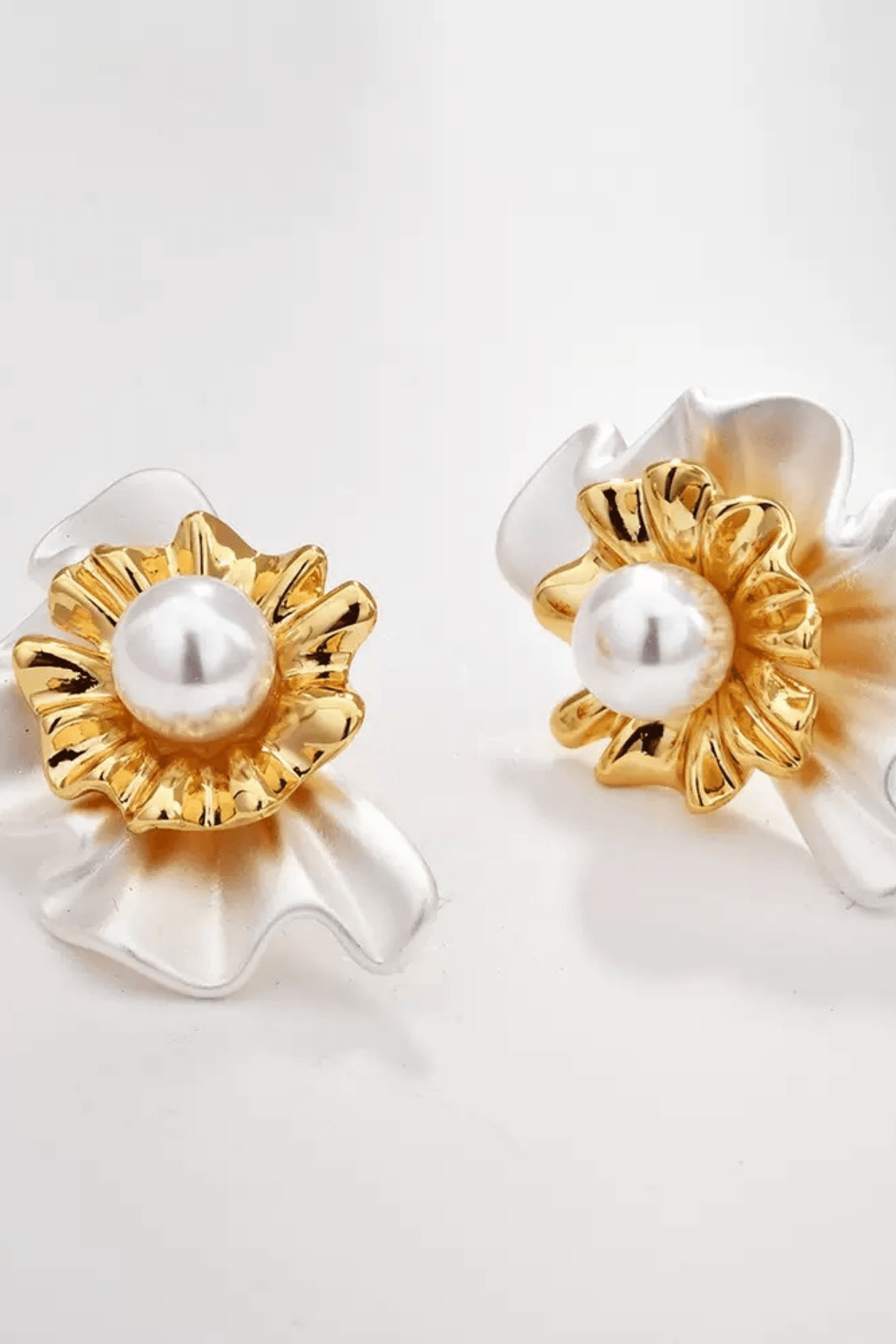 Two‑Tone Floral Pearl Stud Earrings Avalabel