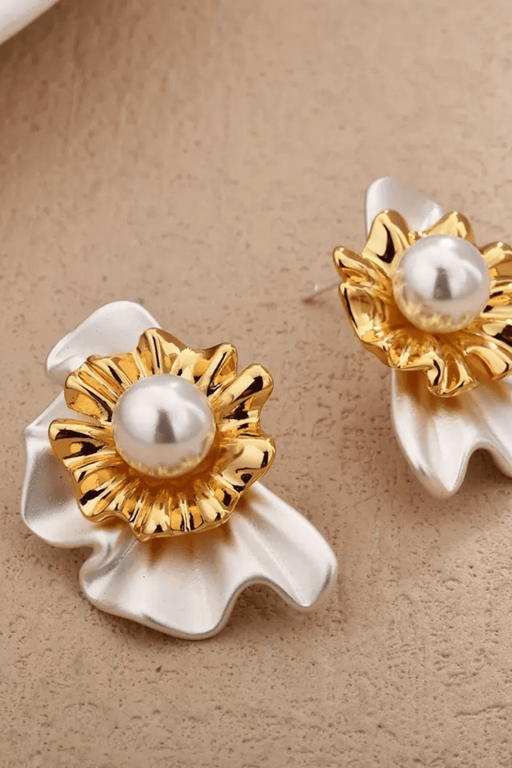 Two‑Tone Floral Pearl Stud Earrings Avalabel