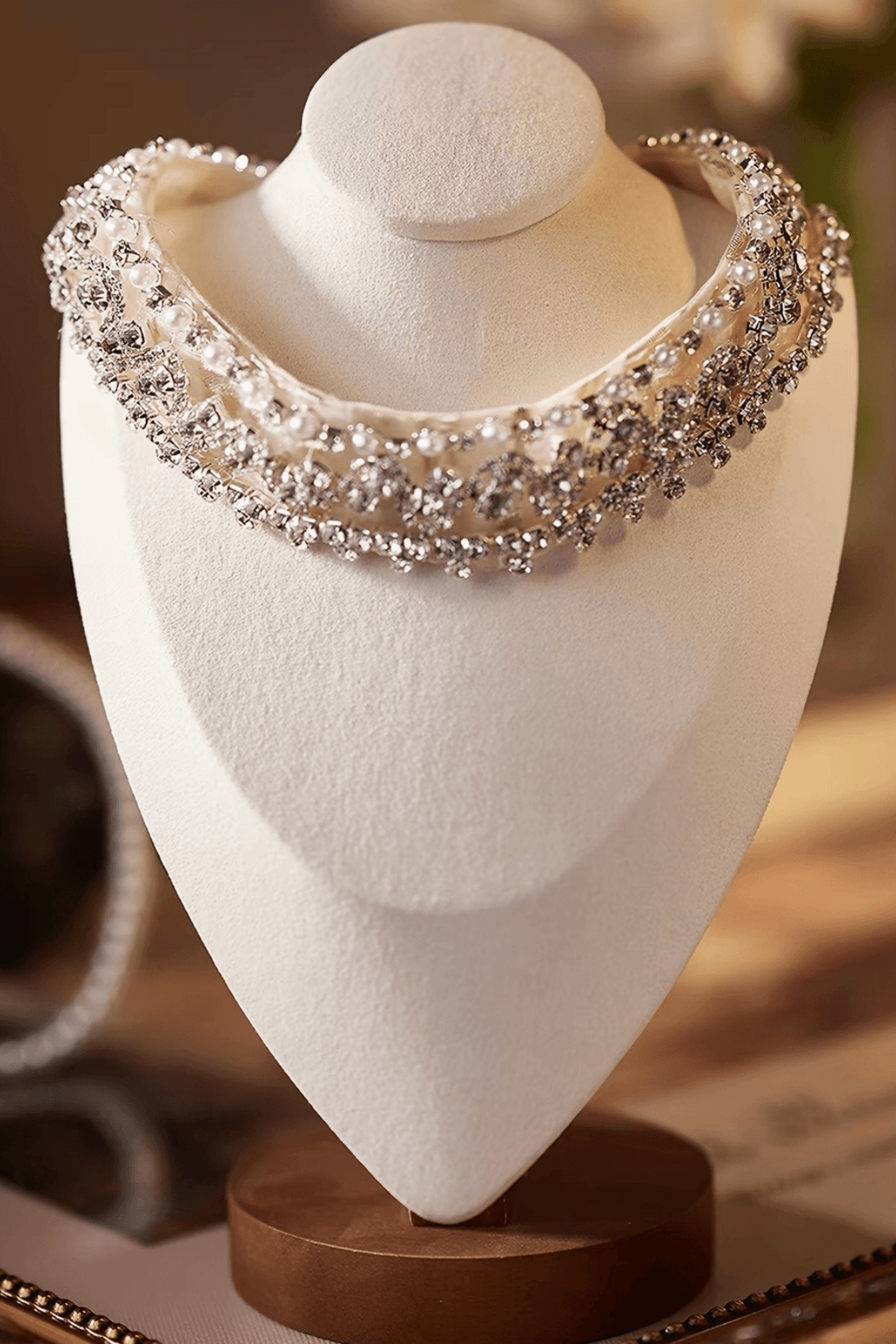 Pearl Crystal Beaded Choker Necklace Avalabel
