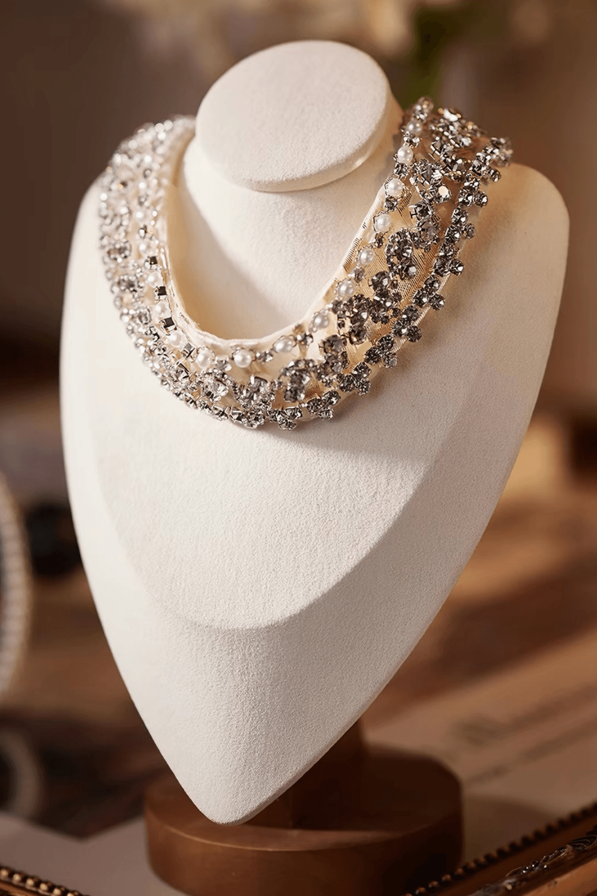 Pearl Crystal Beaded Choker Necklace Avalabel