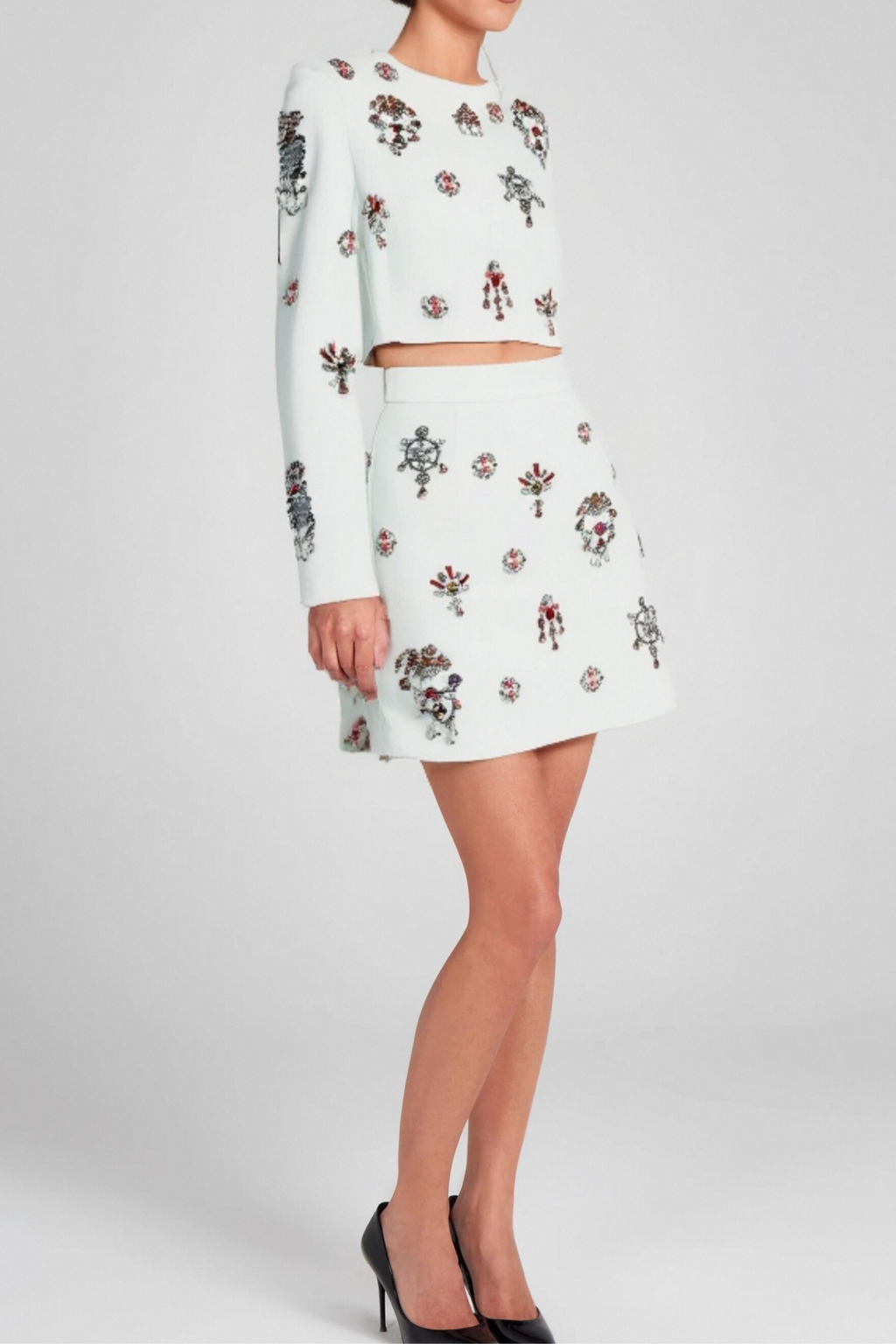WHITE RHINESTONE EMBELLISHED SKIRT SET Avalabel