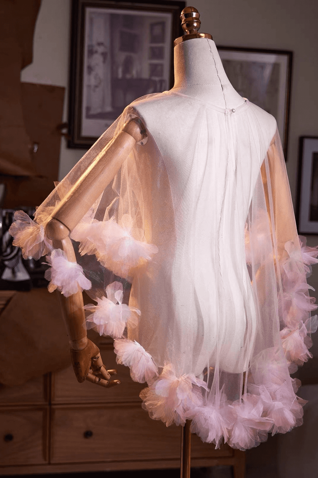 Pink 3D Floral Trim Sheer Tulle Shawl Avalabel
