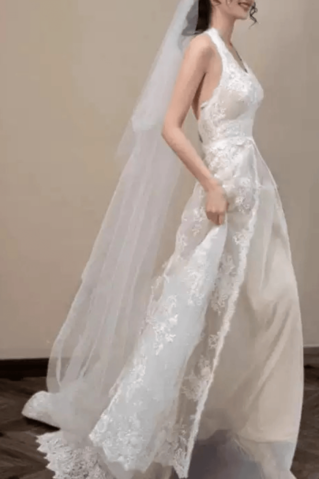 Zona White Lace Halter Deep V A‑Line Wedding Dress Avalabel