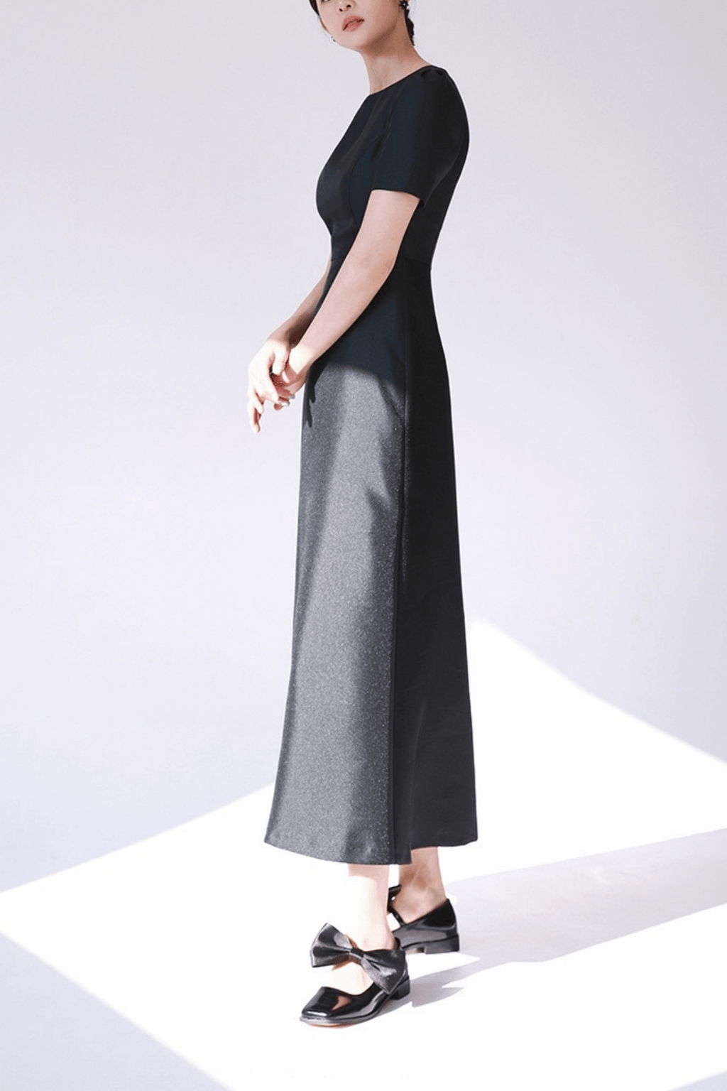 Frida Black Boat Neck Midi Dress Avalabel
