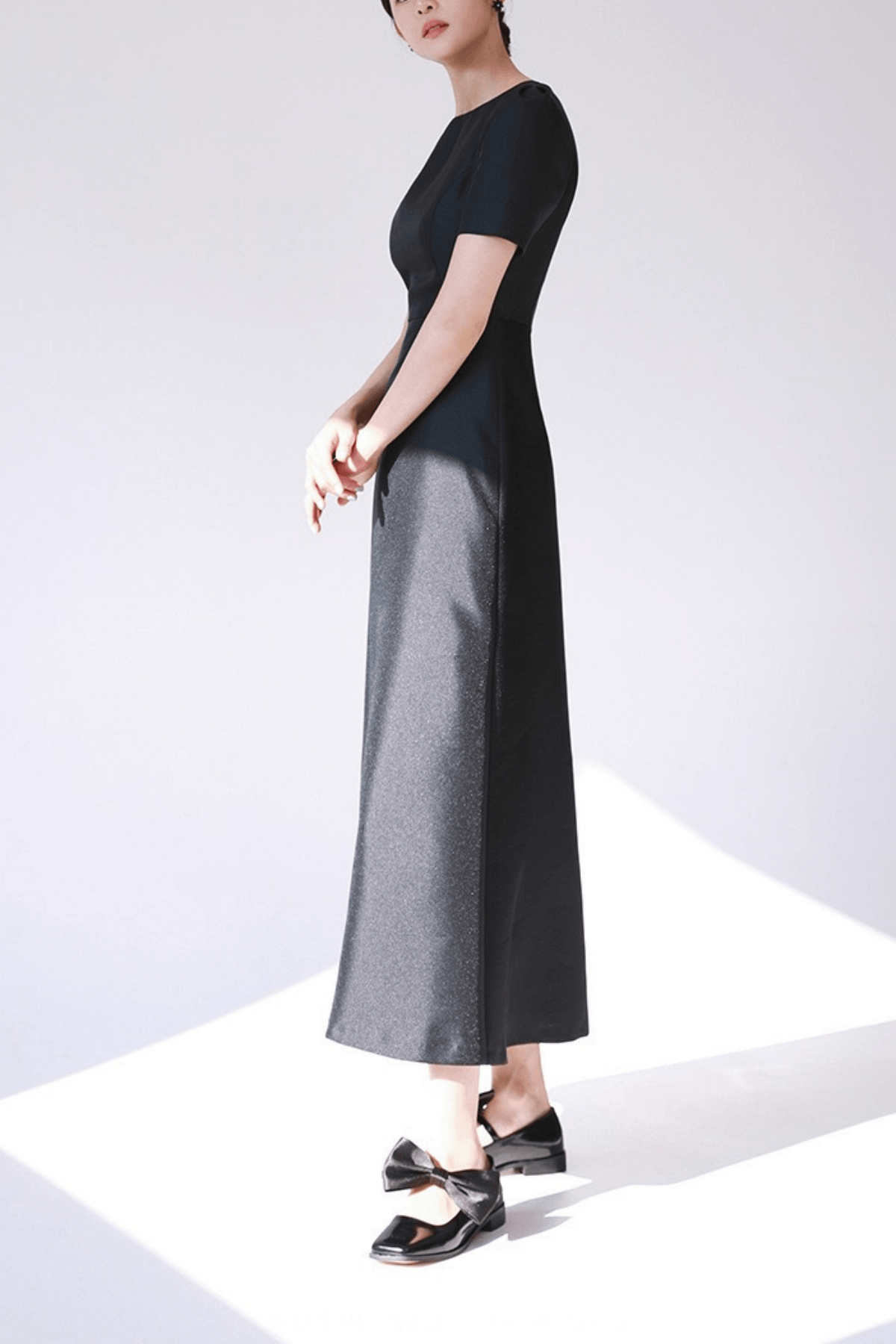 Frida Black Boat Neck Midi Dress Avalabel