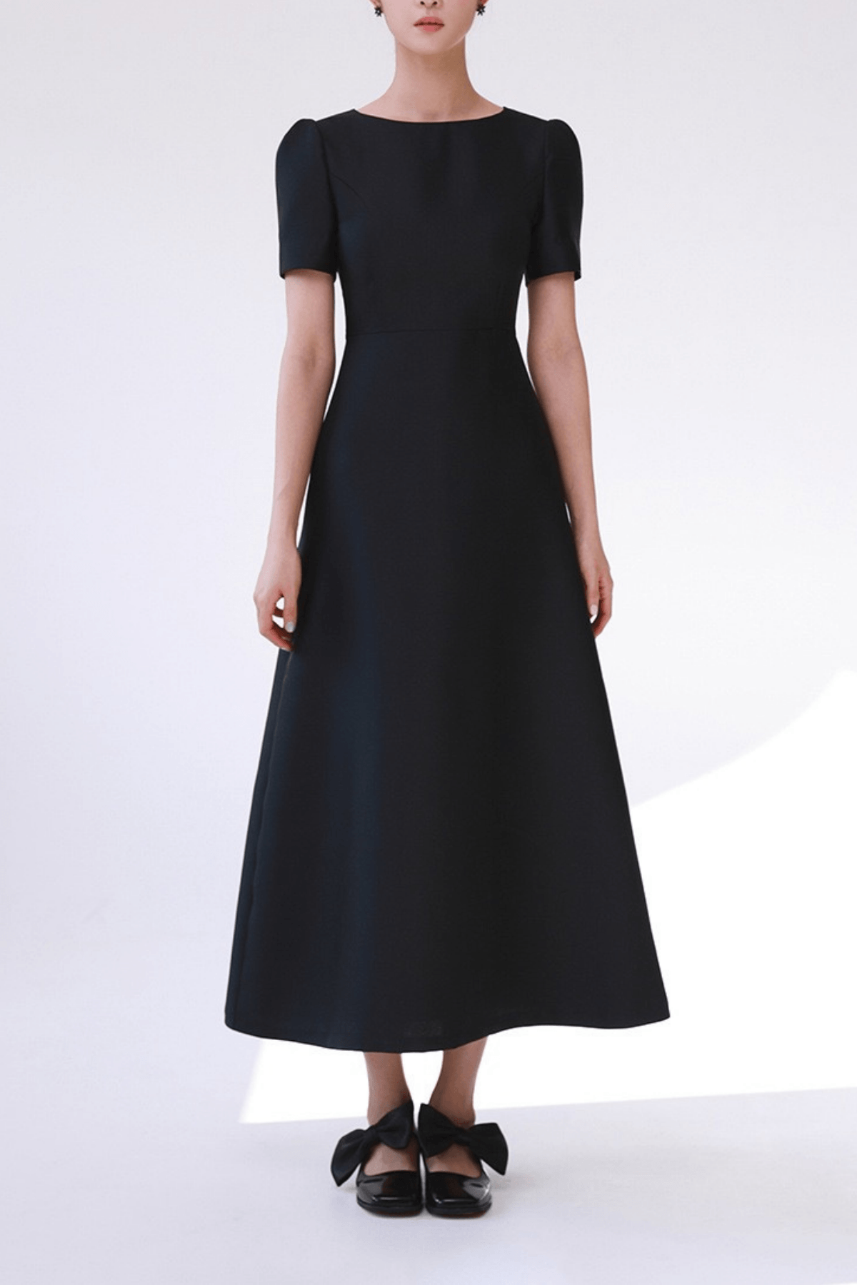 Frida Black Boat Neck Midi Dress Avalabel
