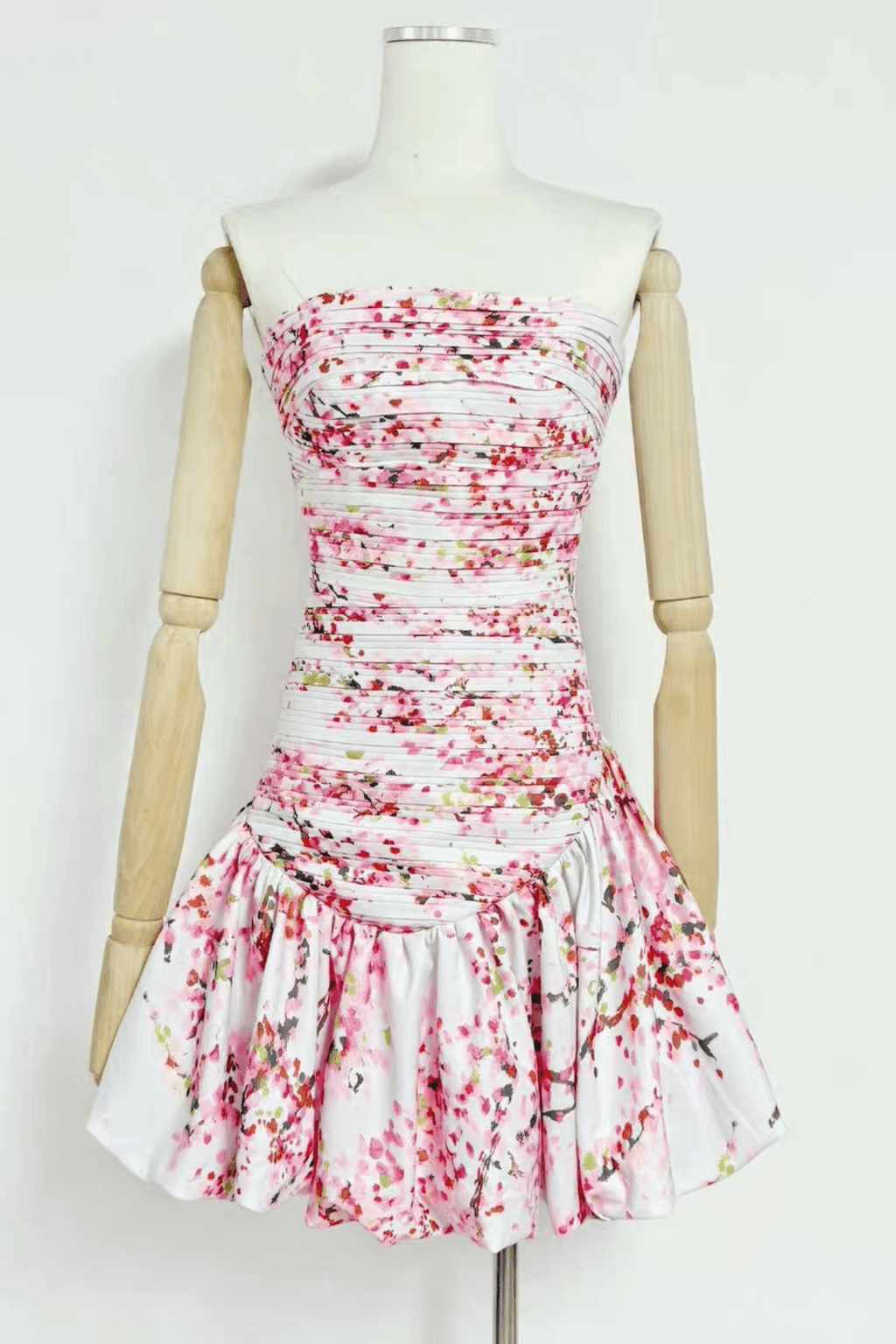 Bonnie Pink Floral Ruched Strapless Mini Dress Avalabel