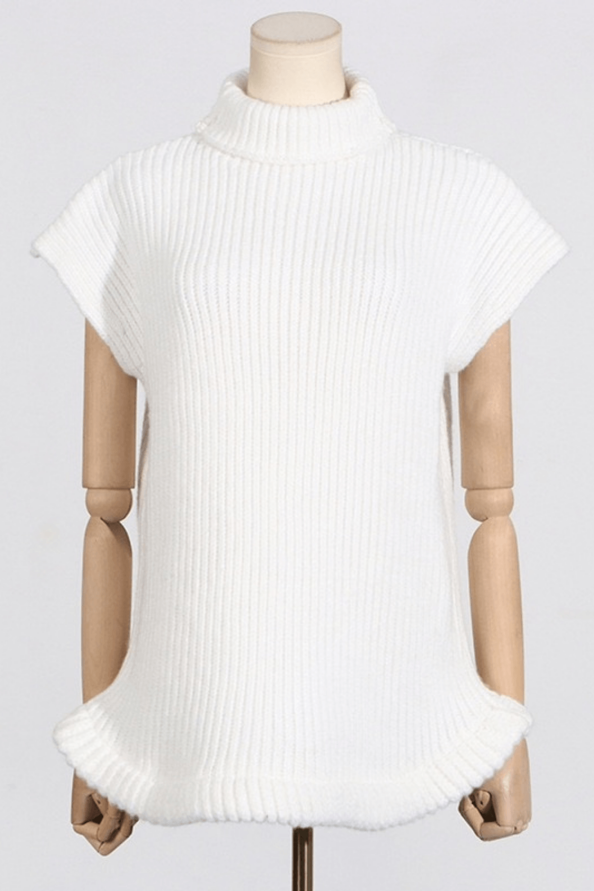 Janis White Turtleneck Sleeveless Knit Sweater Avalabel