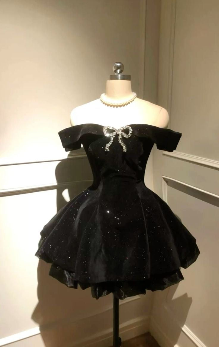 Off-the-Shoulder Bowknot Mini Prom Dresses Avalabel