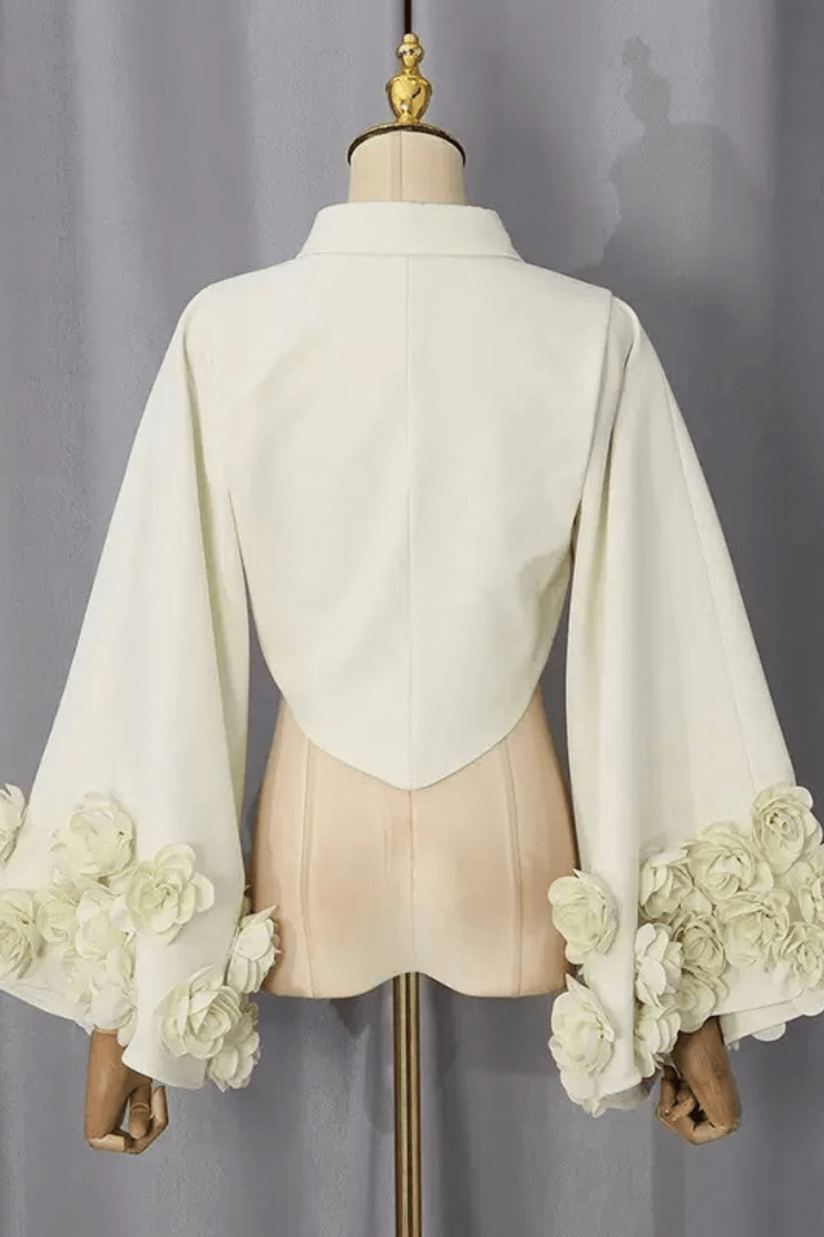 Daria 3D Floral Bell Sleeve Cropped Jacket Avalabel