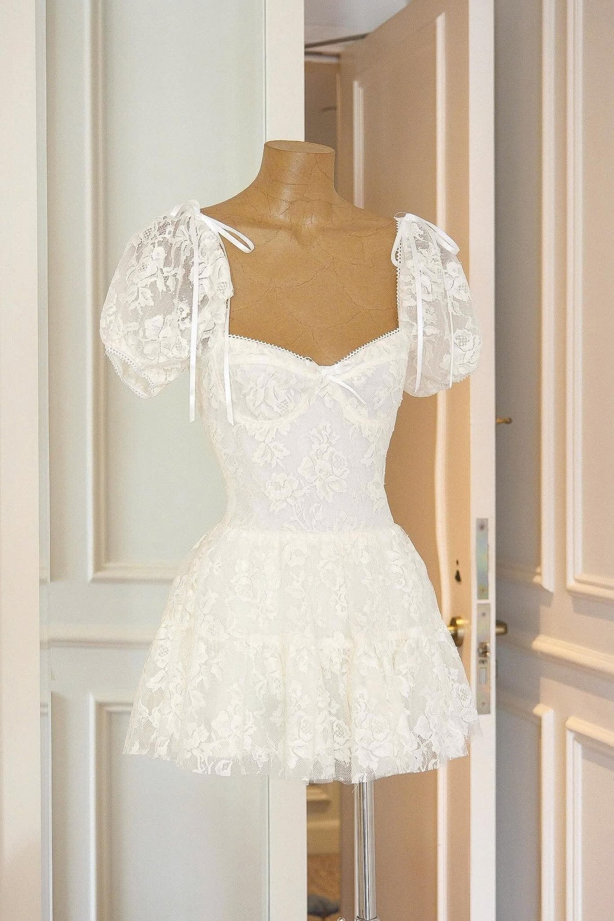 Lara Puff Lace Mini Dress Avalabel