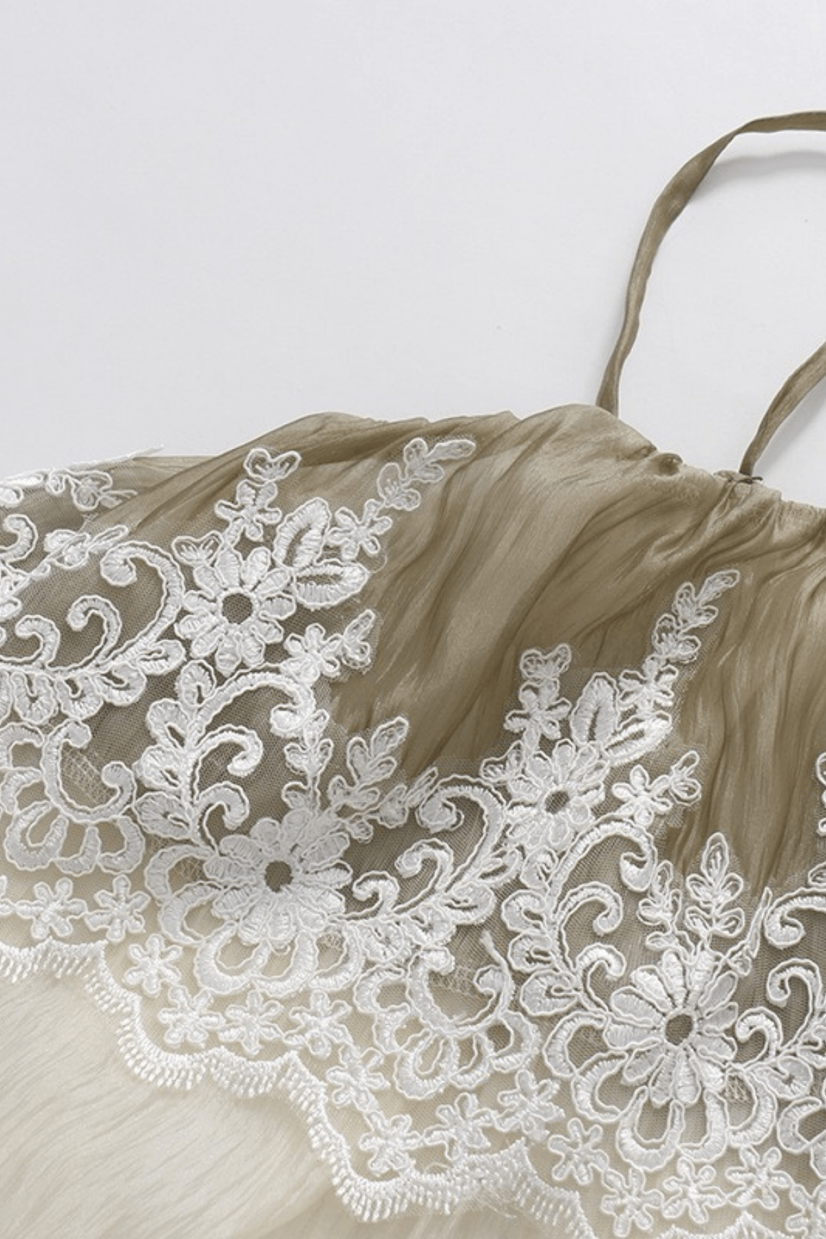 Carrie Layered Sheer Tulle Spaghetti Strap Camisole Top Avalabel