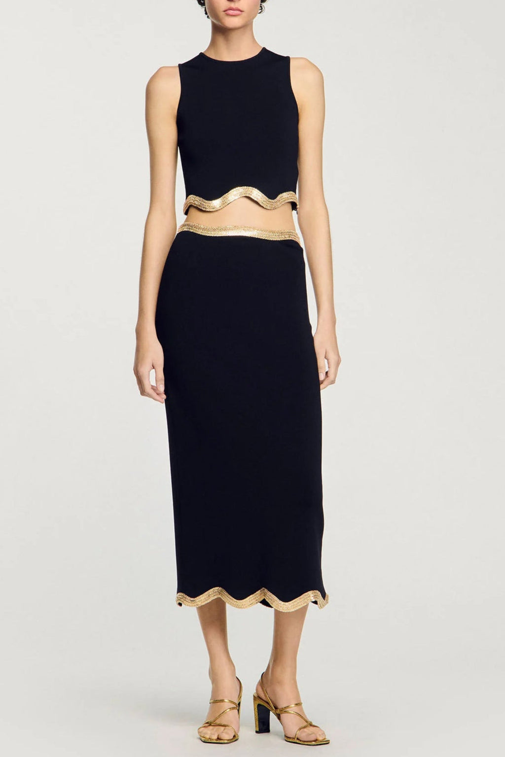 Black Long Knitted Skirt with Chain Detail Avalabel