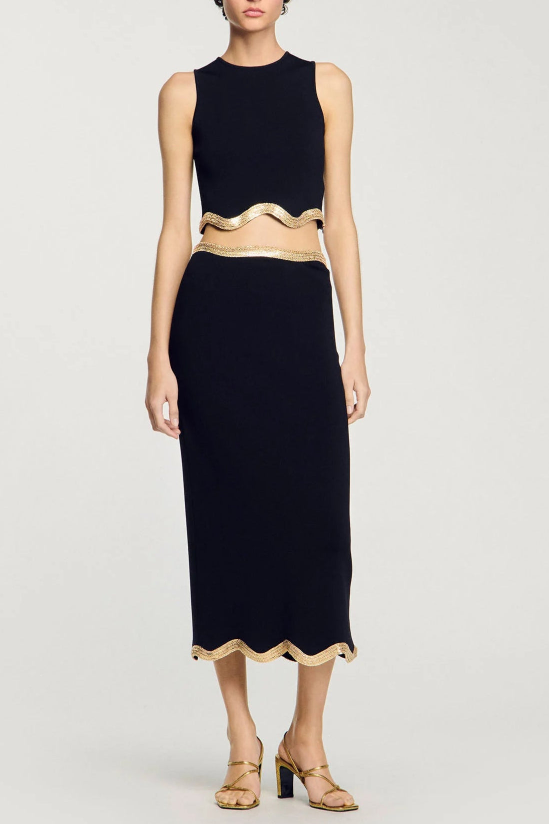 Black Long Knitted Skirt with Chain Detail Avalabel
