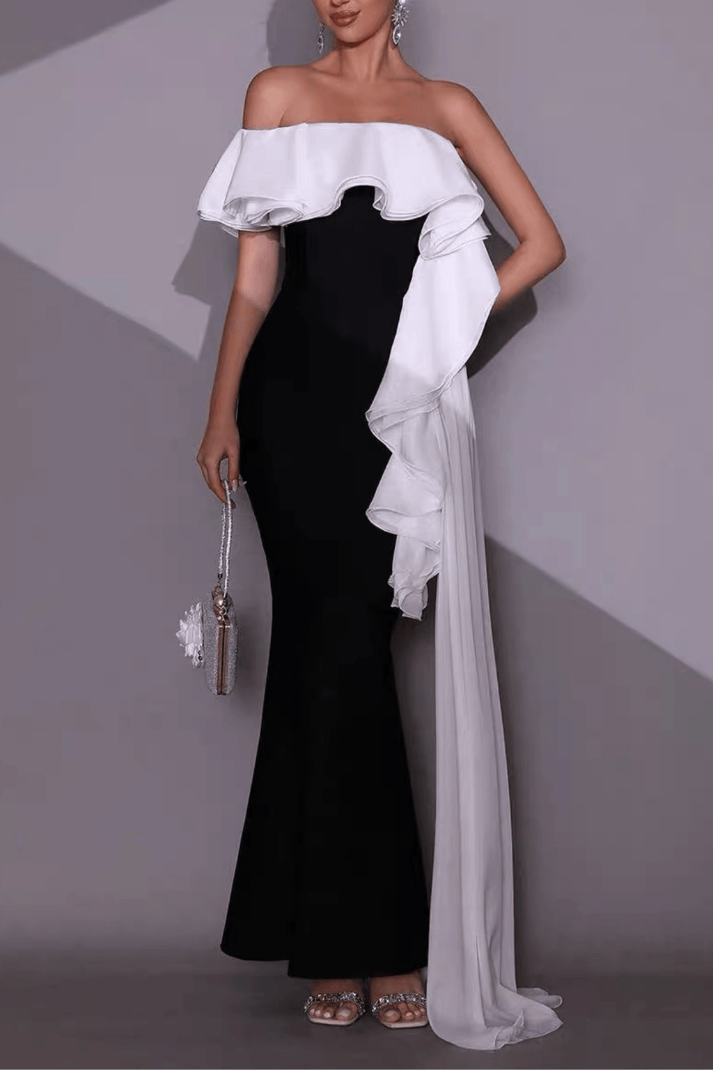 Mona Off‑Shoulder Contrast Ruffle Mermaid Dress Avalabel