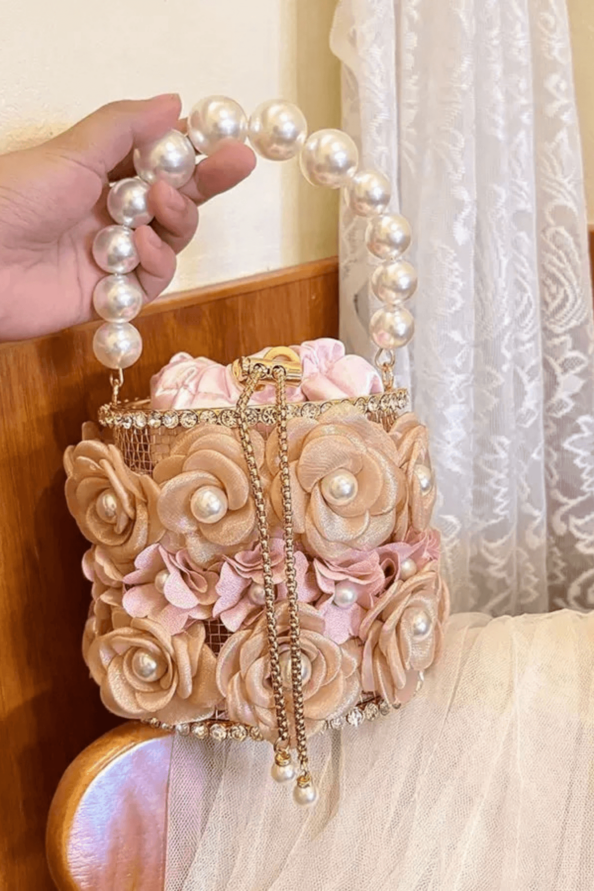 Jen Pink 3D Floral Pearl  Handbag Avalabel