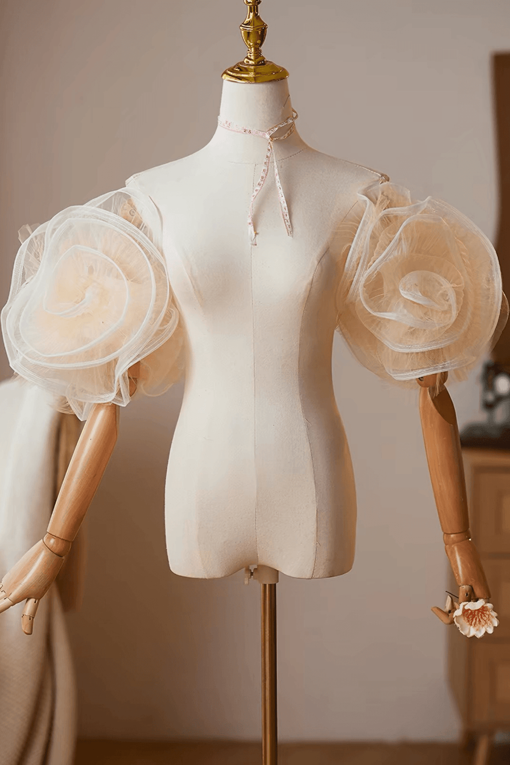 Champagne Tulle 3D Flower Detachable Puff Sleeves Avalabel