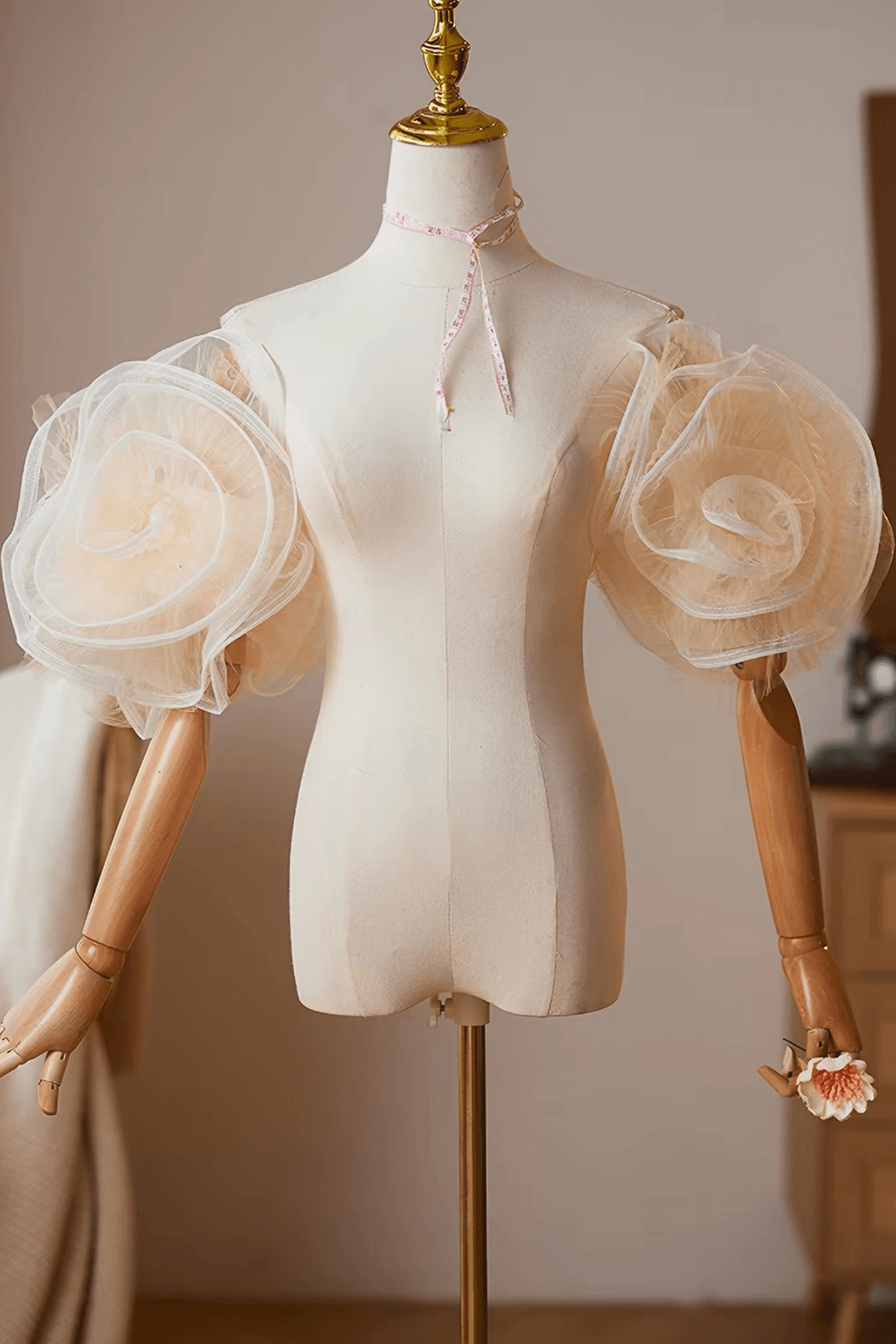 Champagne Tulle 3D Flower Detachable Puff Sleeves Avalabel