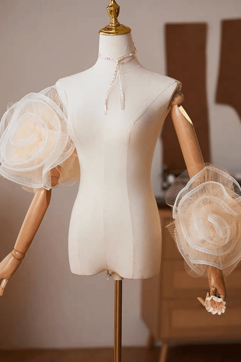 Champagne Tulle 3D Flower Detachable Puff Sleeves Avalabel