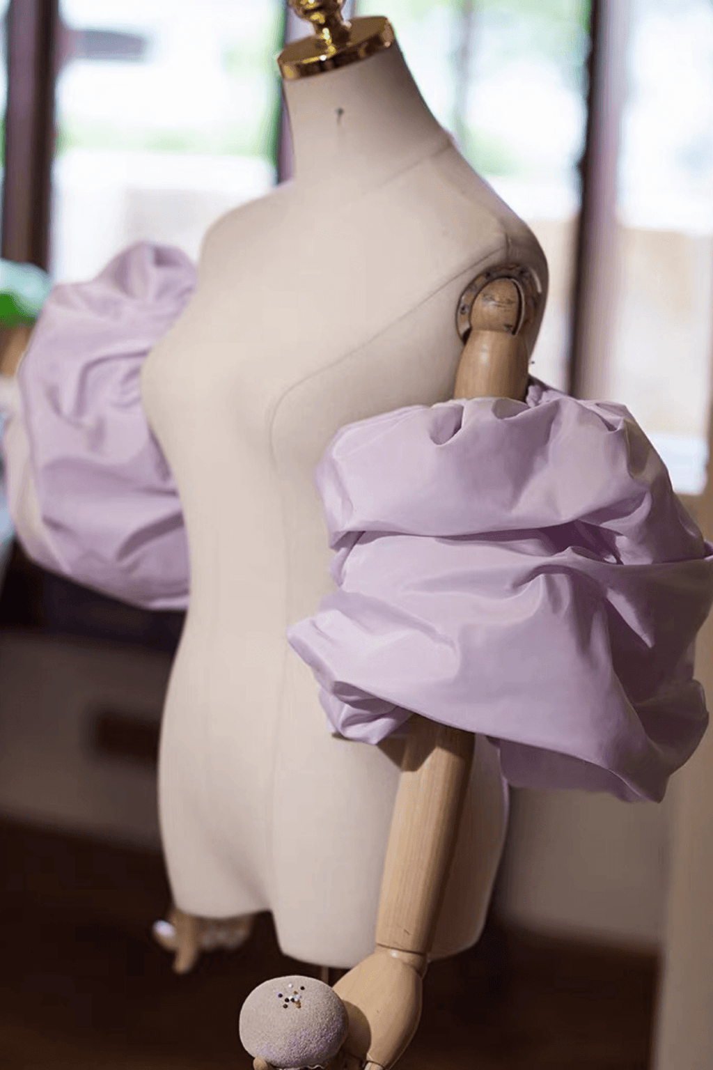 Lavender Puffy Ruched Detachable Sleeves Avalabel