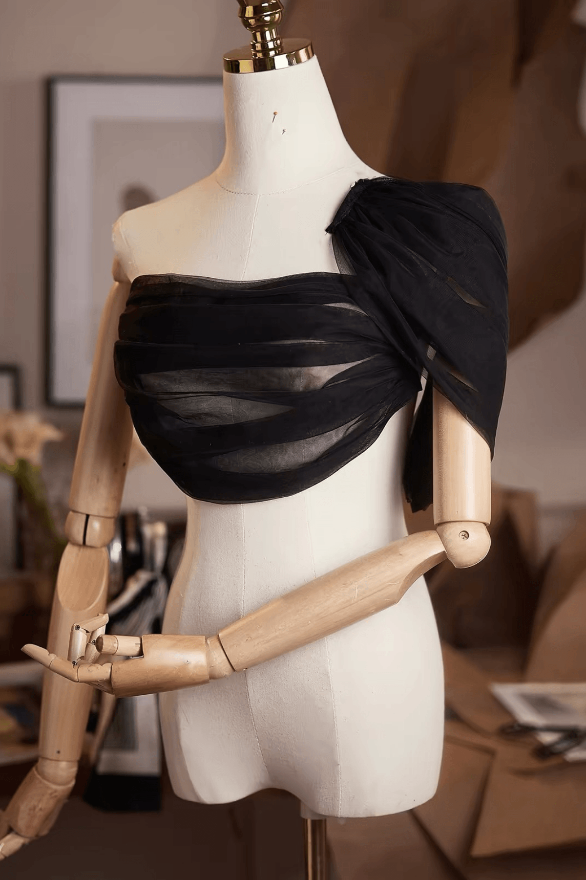 Black Sheer Tulle Twisted Off‑Shoulder Shawl Avalabel