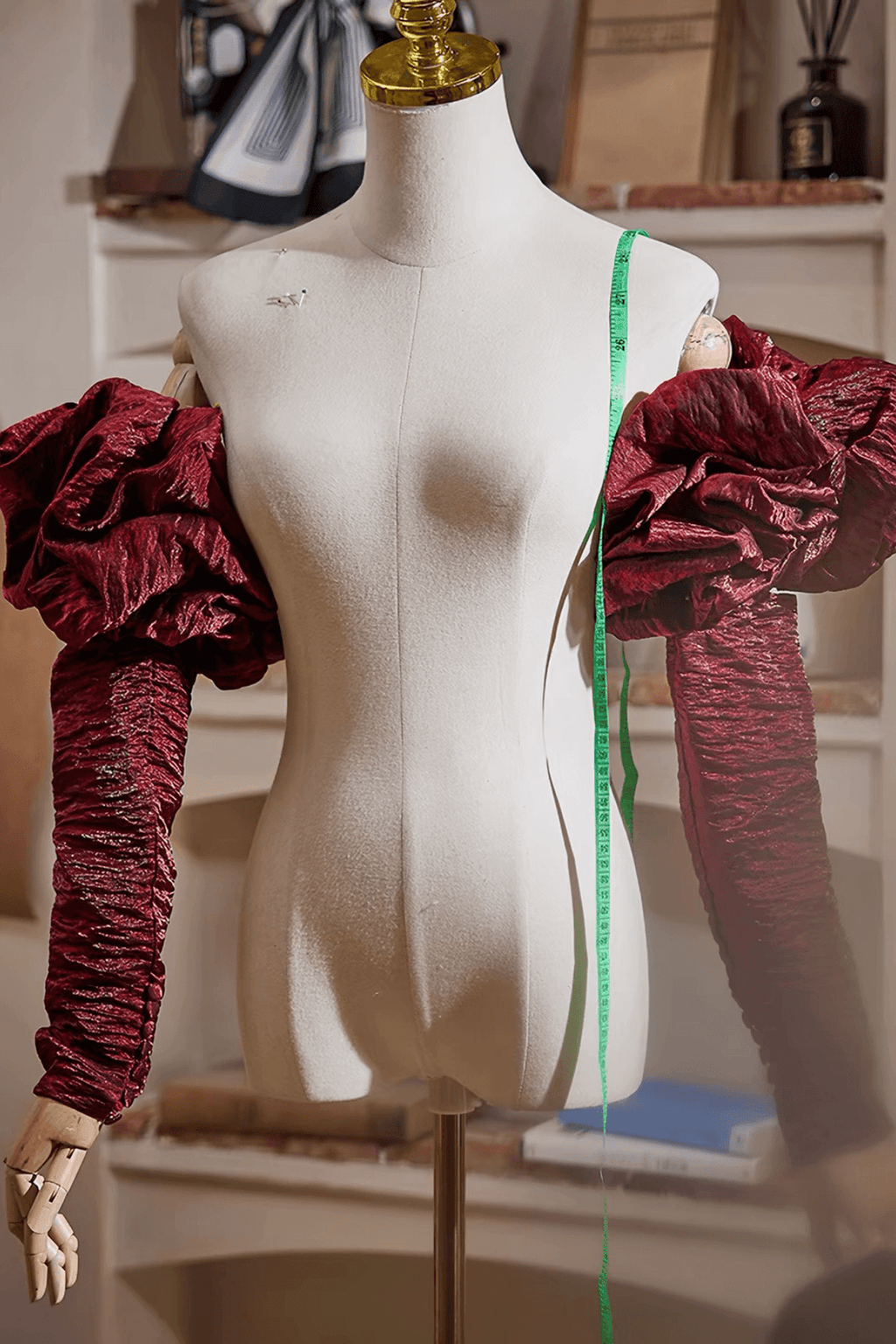Burgundy Shiny Ruched Detachable Long Sleeves Avalabel