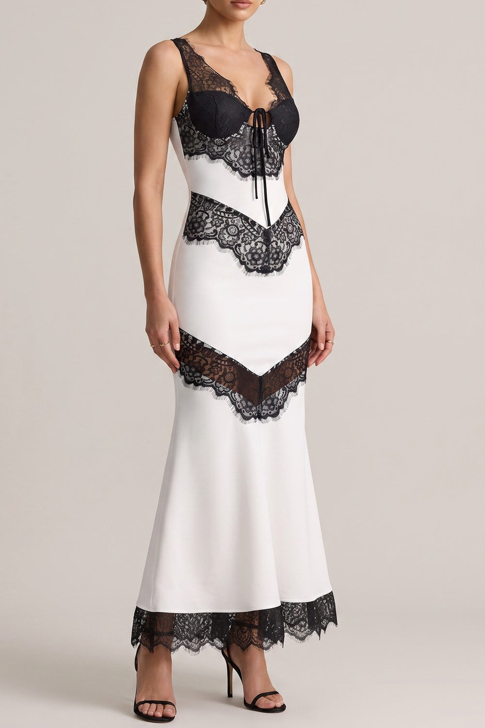 Sleeveless Black Lace Patchwork Mermaid Maxi Dress Avalabel