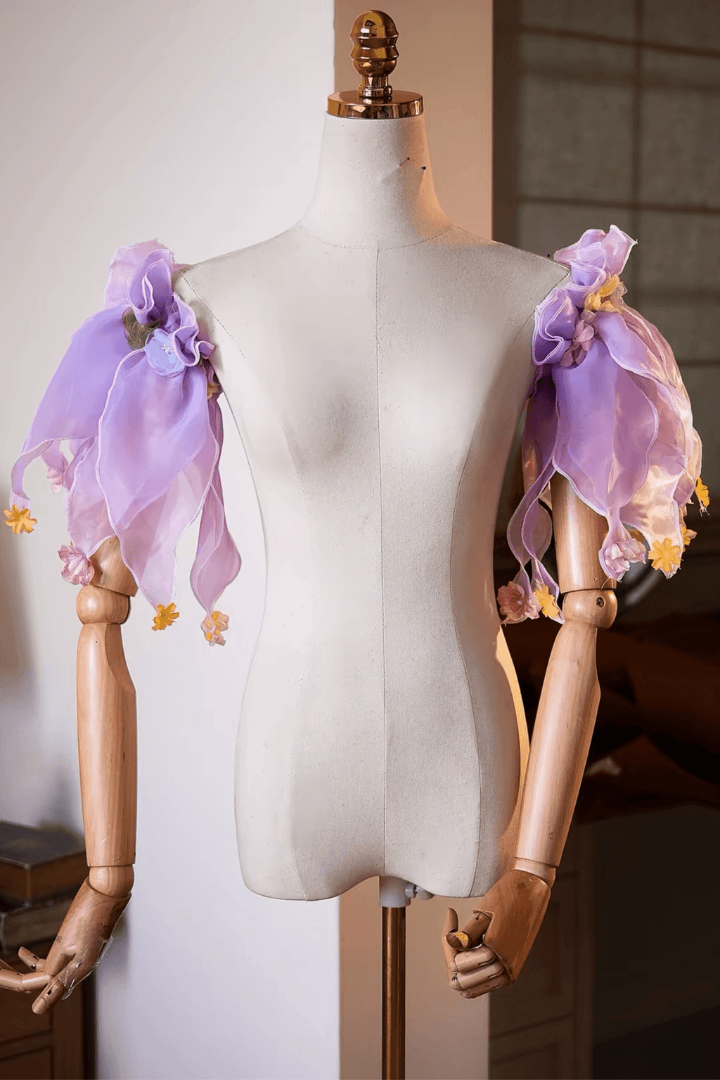 Lavender Organza Floral Detachable Sleeves Avalabel