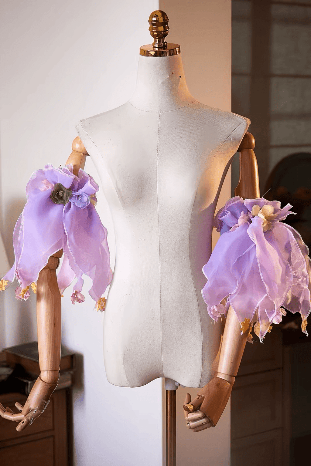 Lavender Organza Floral Detachable Sleeves Avalabel