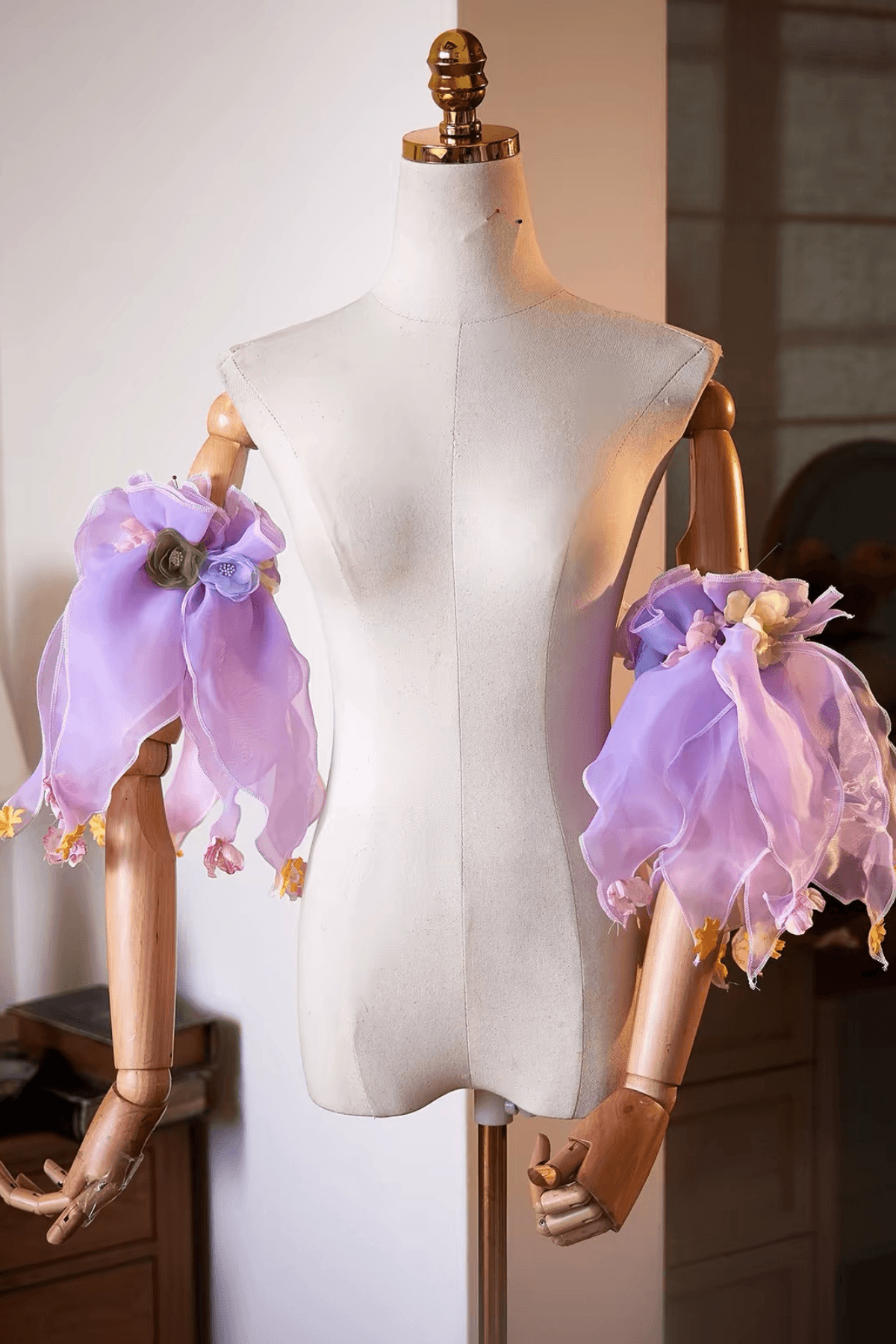 Lavender Organza Floral Detachable Sleeves Avalabel