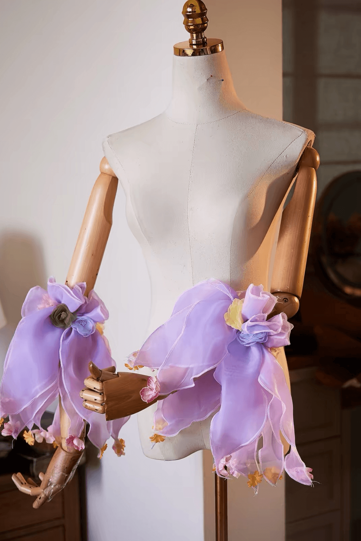 Lavender Organza Floral Detachable Sleeves Avalabel