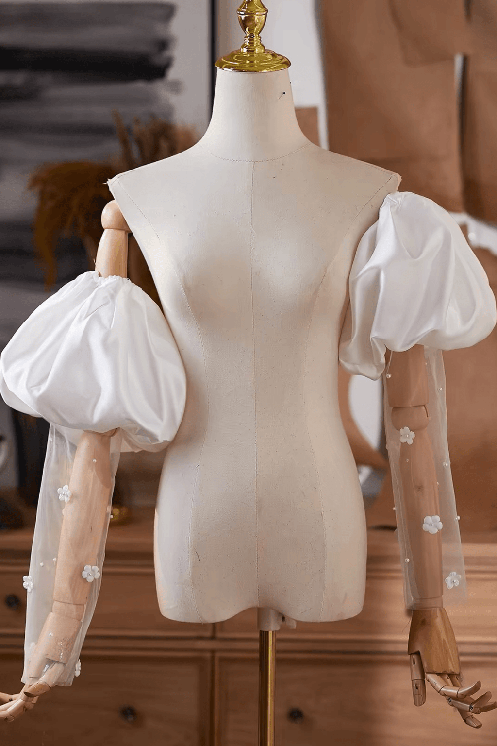 White Satin Puff Tulle Pearl Detachable Sleeves Avalabel