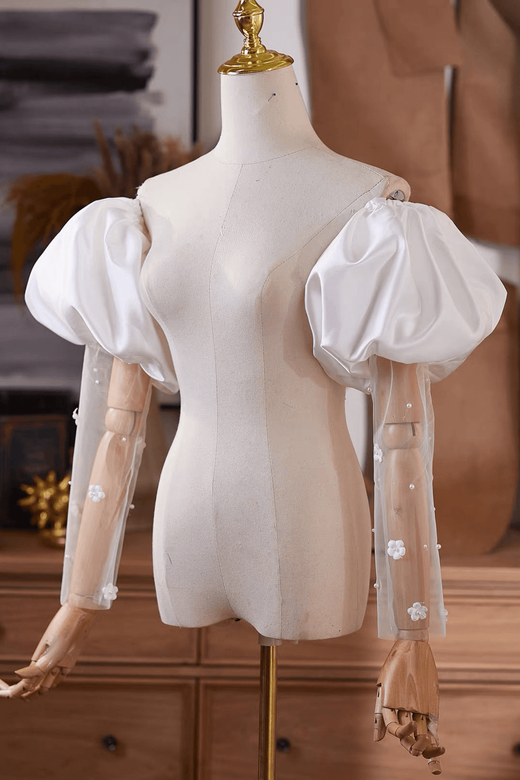 White Satin Puff Tulle Pearl Detachable Sleeves Avalabel