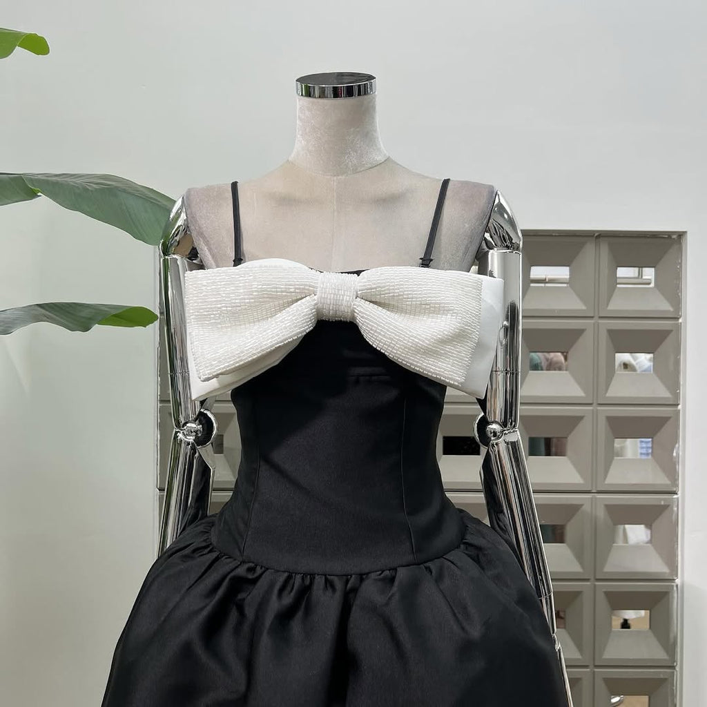 Bow-Detail Taffeta Midi Dress in Black Avalabel