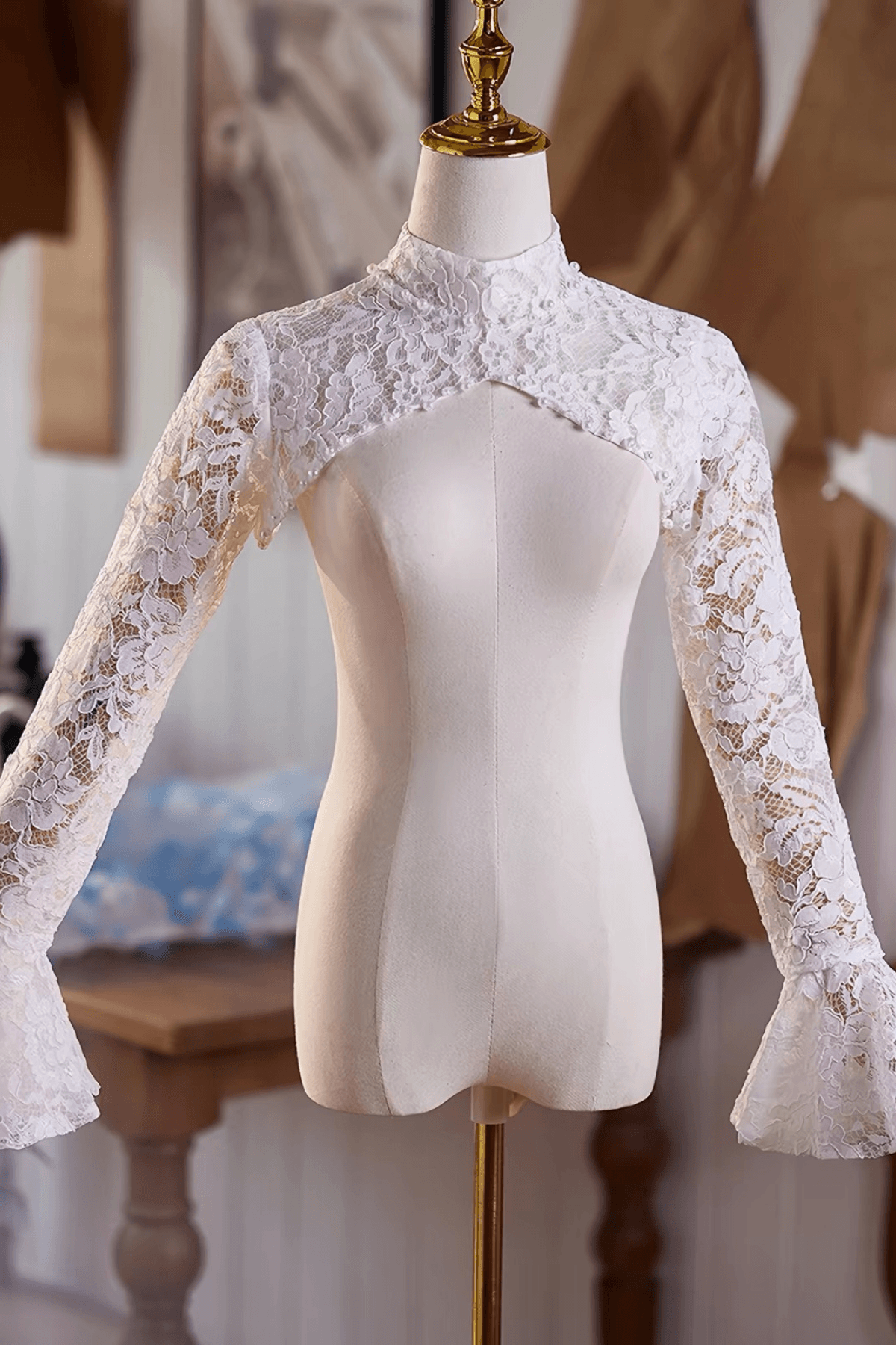 High Neck White Lace Detachable Sleeves Avalabel