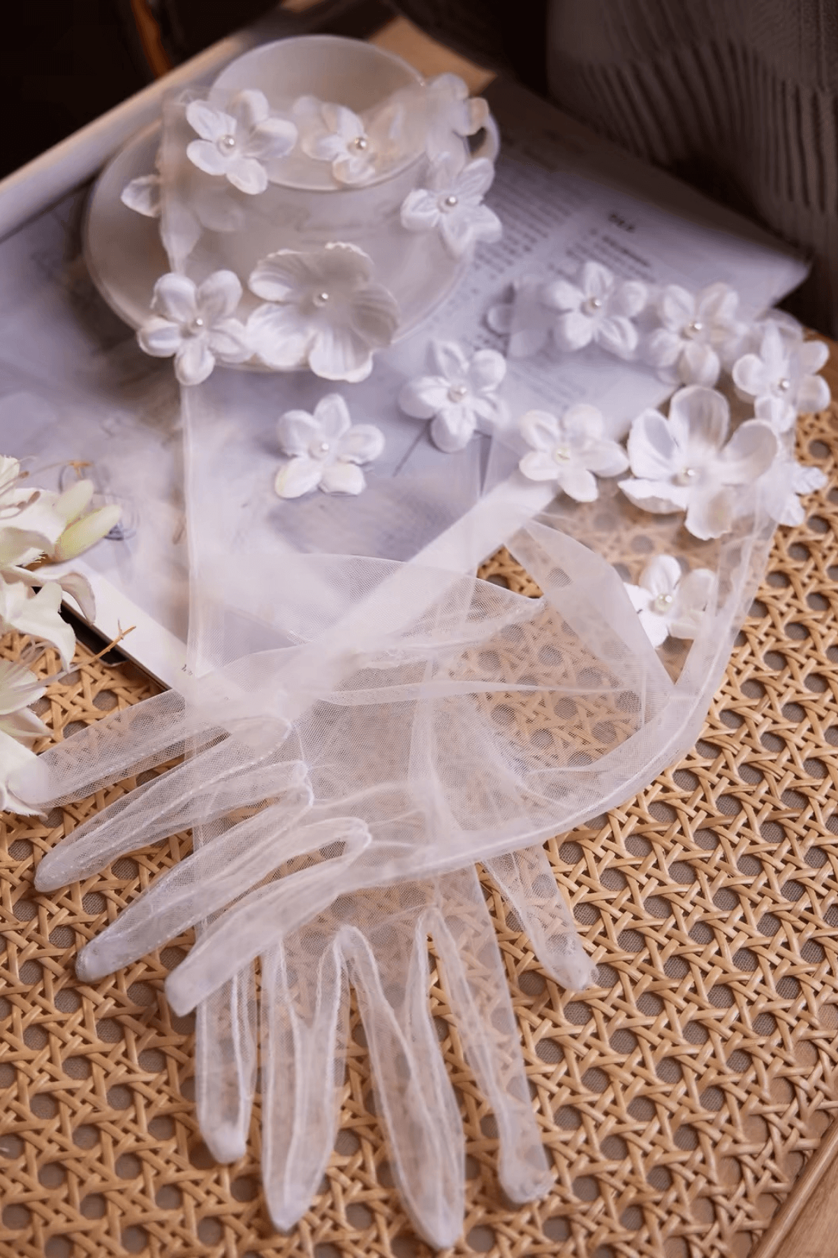 3D Pearl Flower Decor Sheer Tulle Long Gloves Avalabel