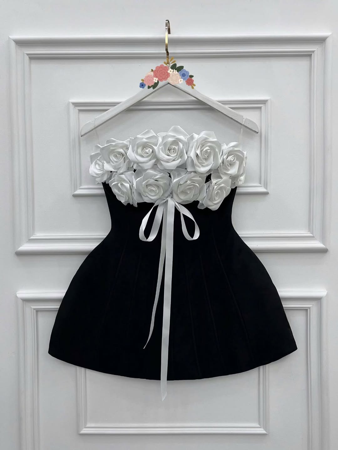 Gladys Strapless 3D Floral Corset A-Line Dress in Black Avalabel