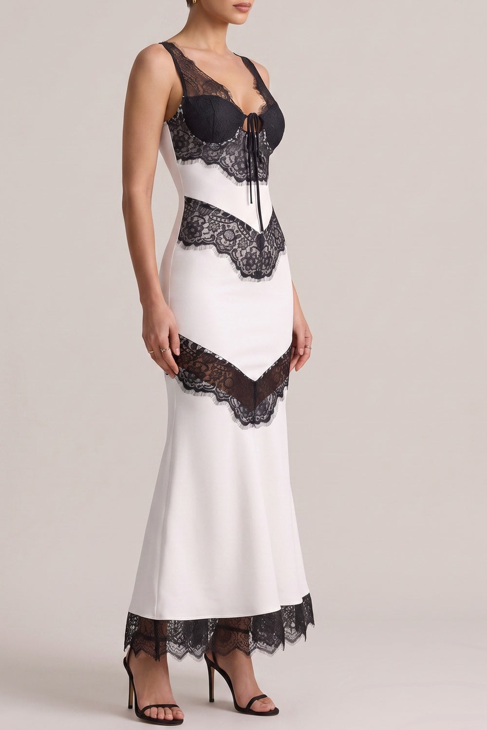 Sleeveless Black Lace Patchwork Mermaid Maxi Dress poava