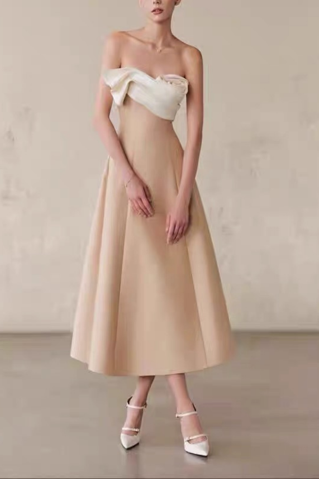 Lunna 3D Floral Color-Block Strapless Dress Avalabel